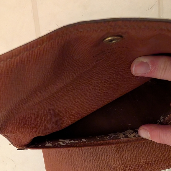 Authentic Louis Vuitton Vintage Monogram Long Wallet – Distressed Patina